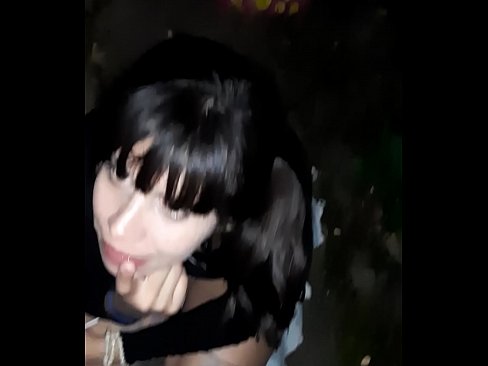 ❤️ 거리에서 사탕과 교환으로 부어오른 페니스 포르노 fb 우리 ko.porn-mate.ru ❌️